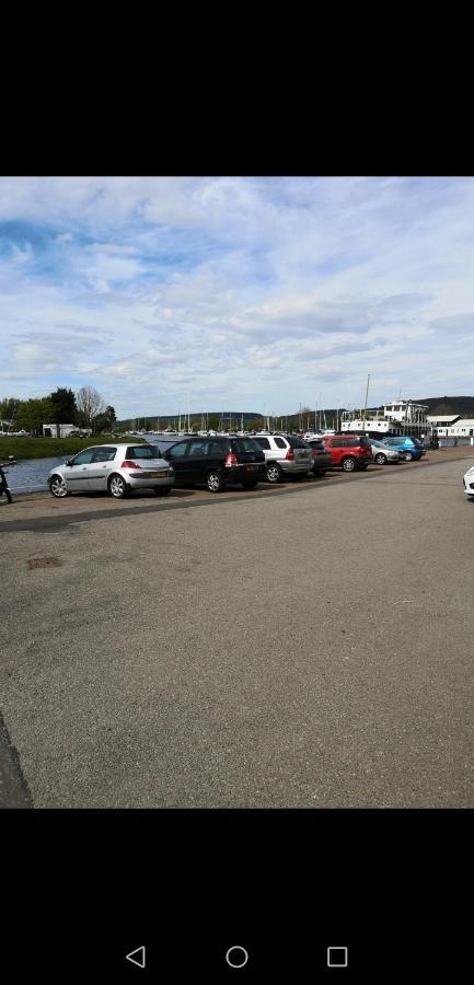 Caledonian Canal Studio Apartamento Inverness Exterior foto